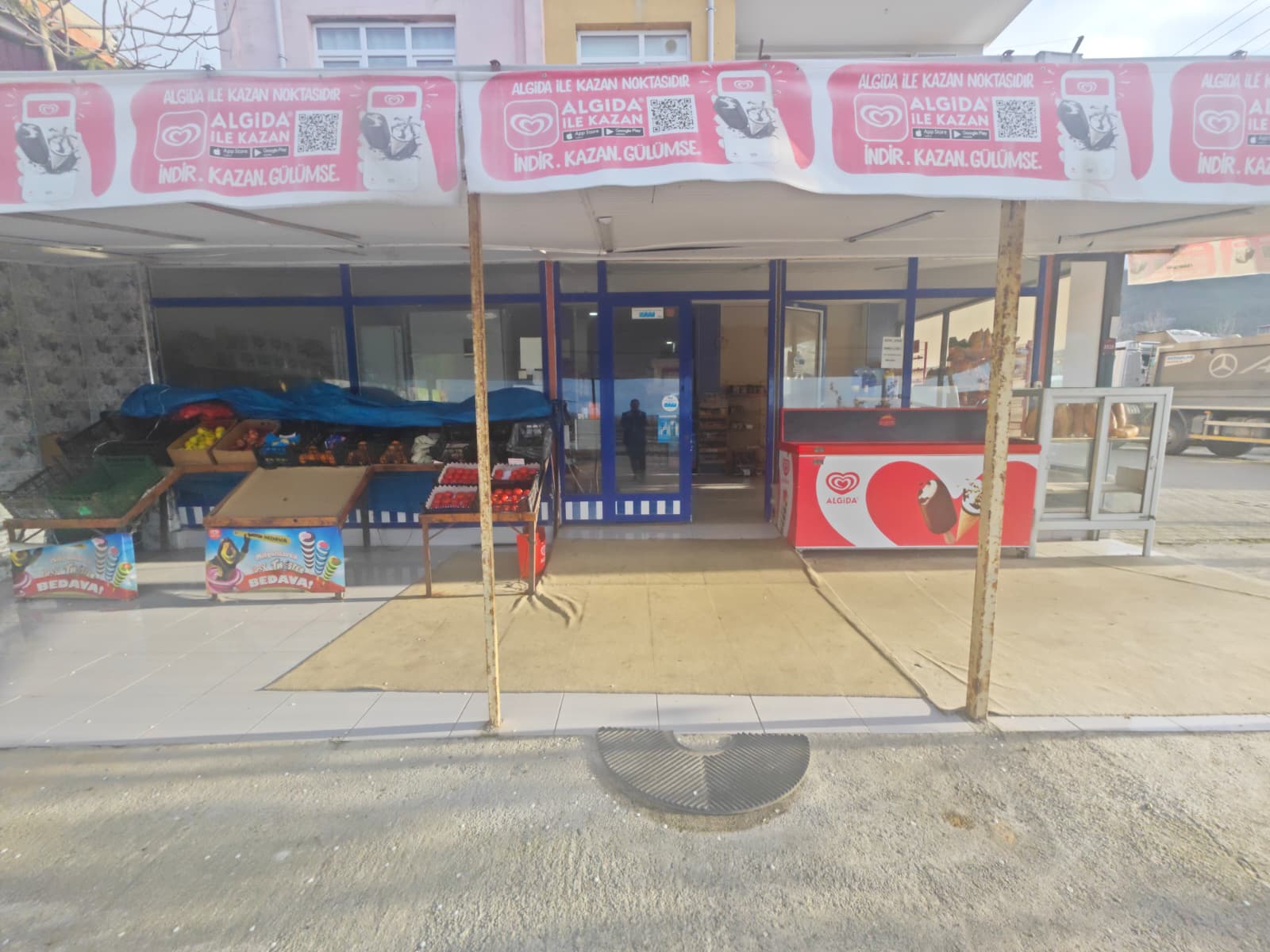 MABEL!DEN ARSİNDE ANAYOL ÜZERİ DEVREN KİRALIK DÜKKAN